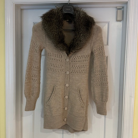 A/X Armani unique & beautiful Cardigan with detachable faux fur collar size XS - Picture 1 of 12